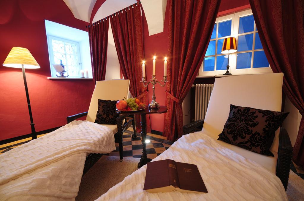 Schloss Gaussig Hotel ภายนอก รูปภาพ